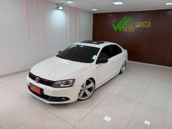 VOLKSWAGEN JETTA 2.0 COMFORTLINE FLEX 4P TIPTRONIC VOLKSWAGEN JETTA 2.0 COMFORTLINE FLEX 4P TIPTRONIC